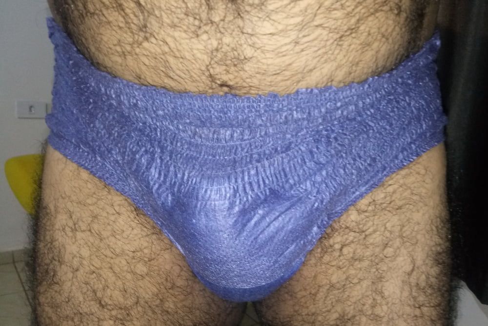 USING BLUE NAPPY TO GO OUT TO WORK  #8