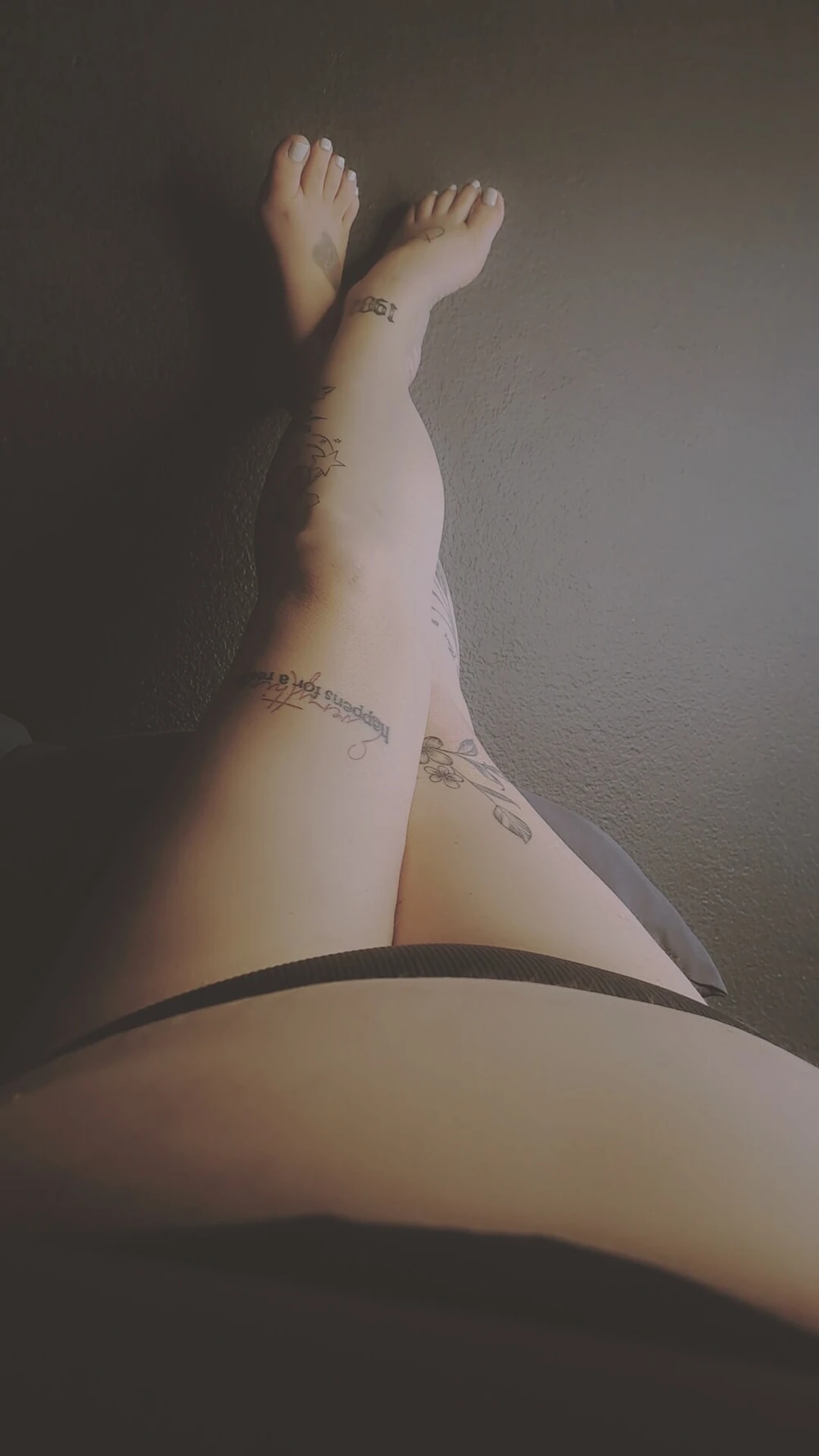 Legs & Feet #4