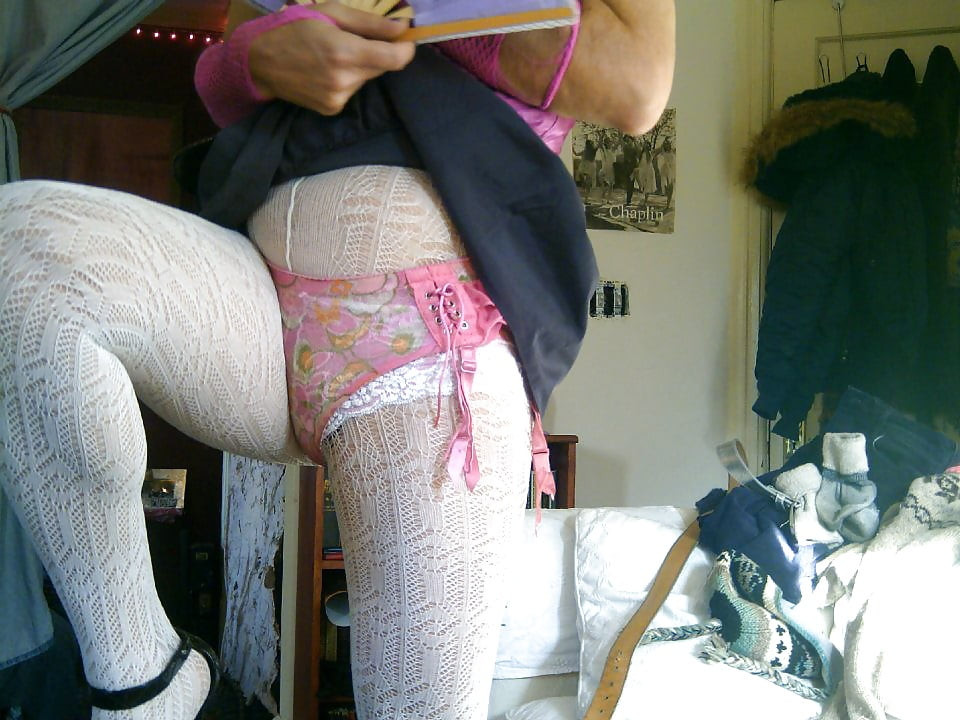 Frilly lil pink fuc pony girl ass up. #38