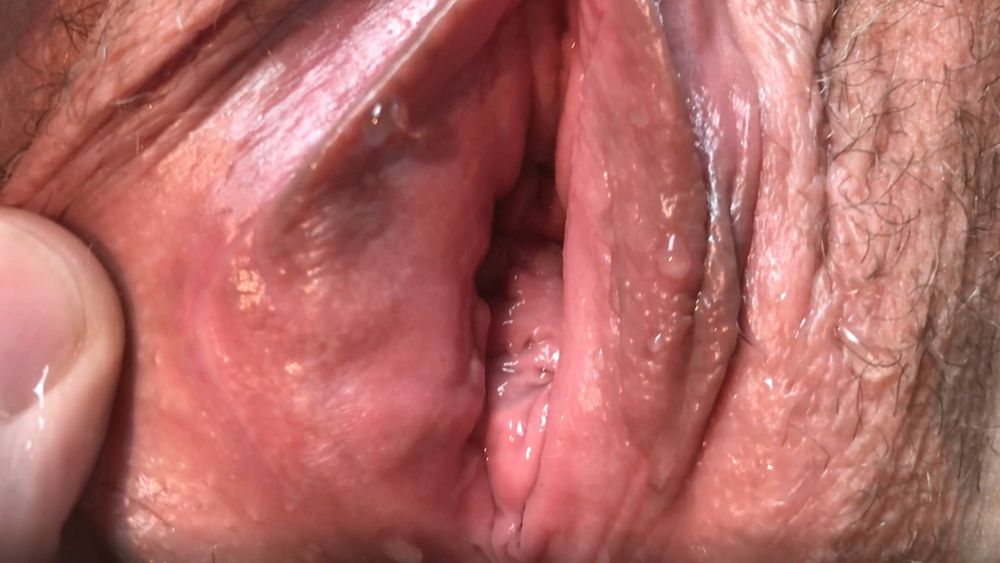 Compilation of close-ups of swollen anus and pissing pussies #49