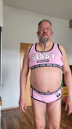 Mikropenis Michael Skotniks Feminiesierung - aktuell und erw