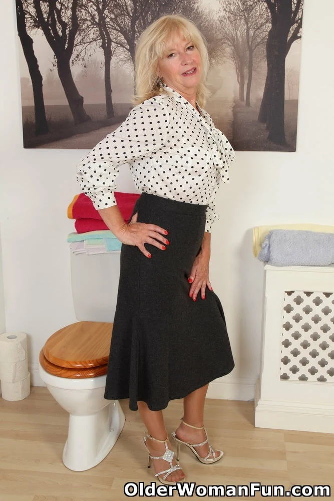Dressed to undressed from OlderWomanFun #45