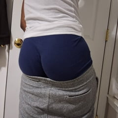下垂在我的汗水里