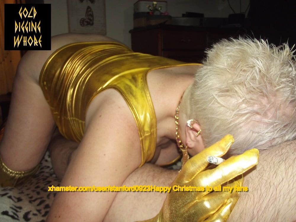 GOLD SLUT 2018 #37