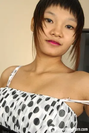 asian wife invites me over for some banging         