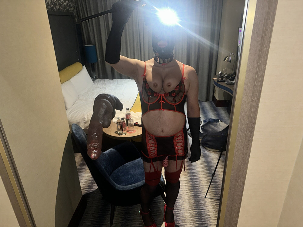 SuzieXXX Secretary turns into a BBC Slut   #40