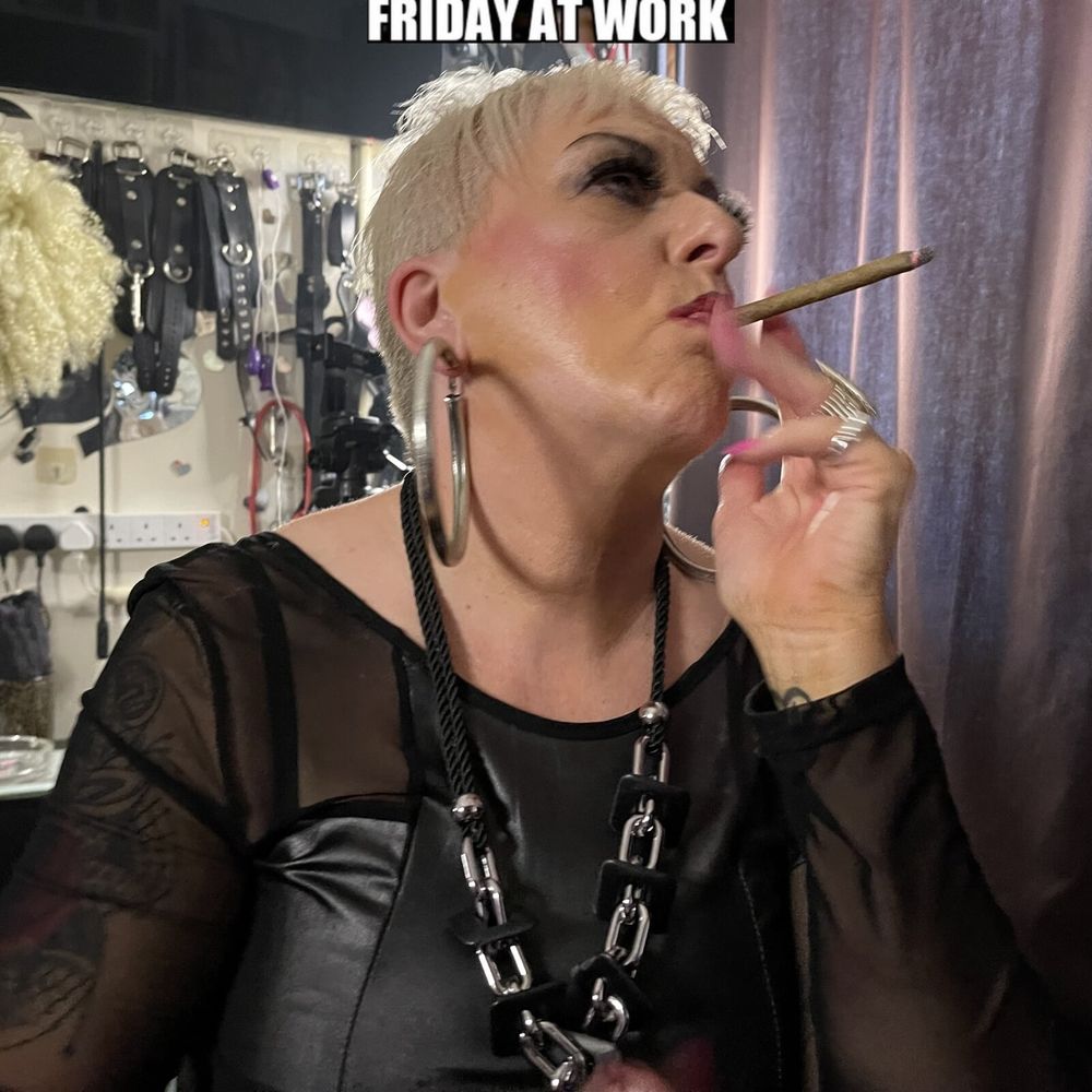 FRIDAY AT WORK SHIRLEY #47