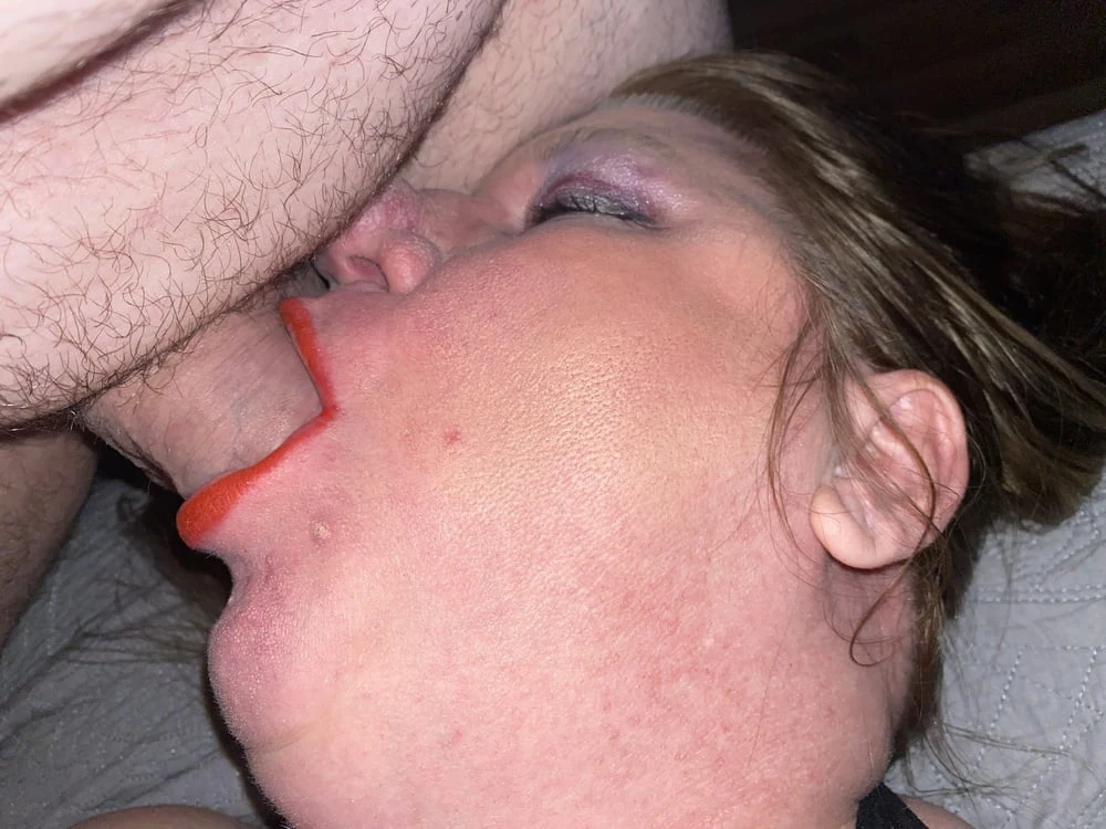 Sexy BBW wife in black 