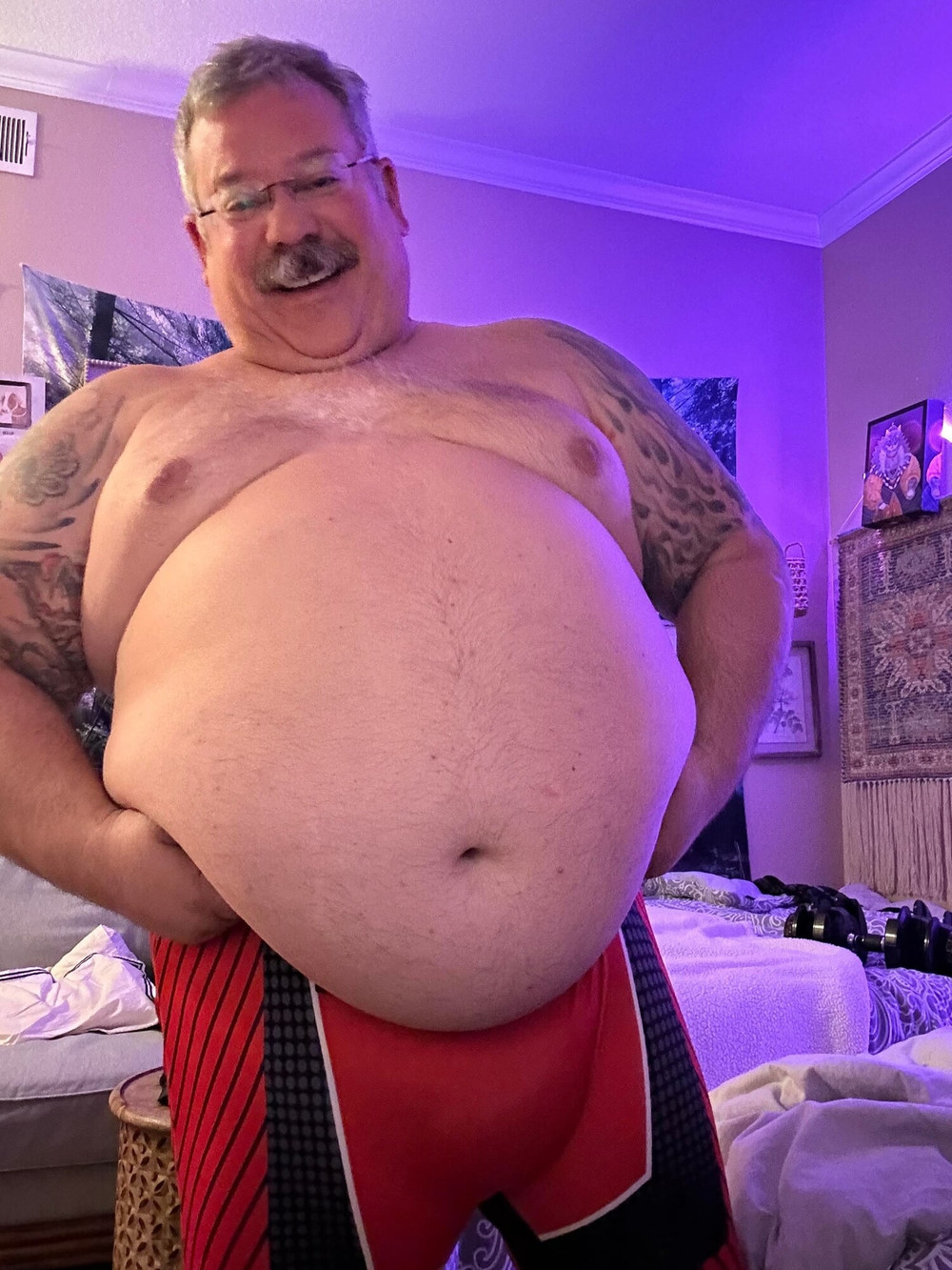 OLD STRENGTH COACH WITH FAT COCK #10