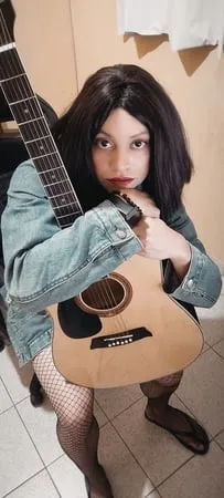 cdzinha safada com violao         