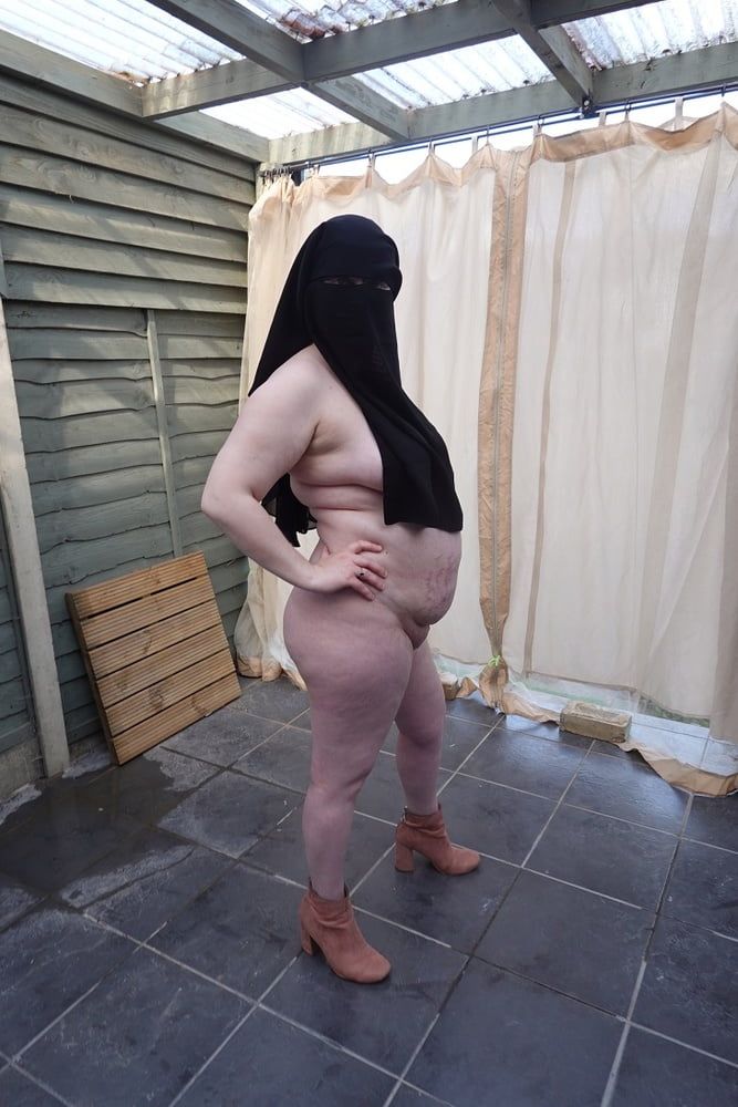 Nude in Niqab in ankle boots #7