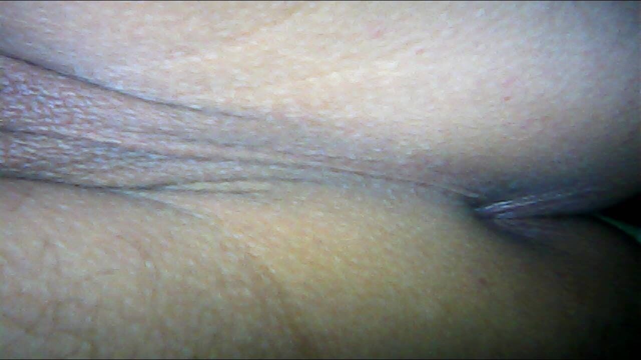 I watch Bi,,Gay, Trans, MMF videos and play with my Cock
