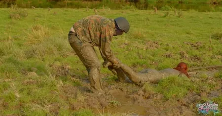 lara croft fucked in mud         