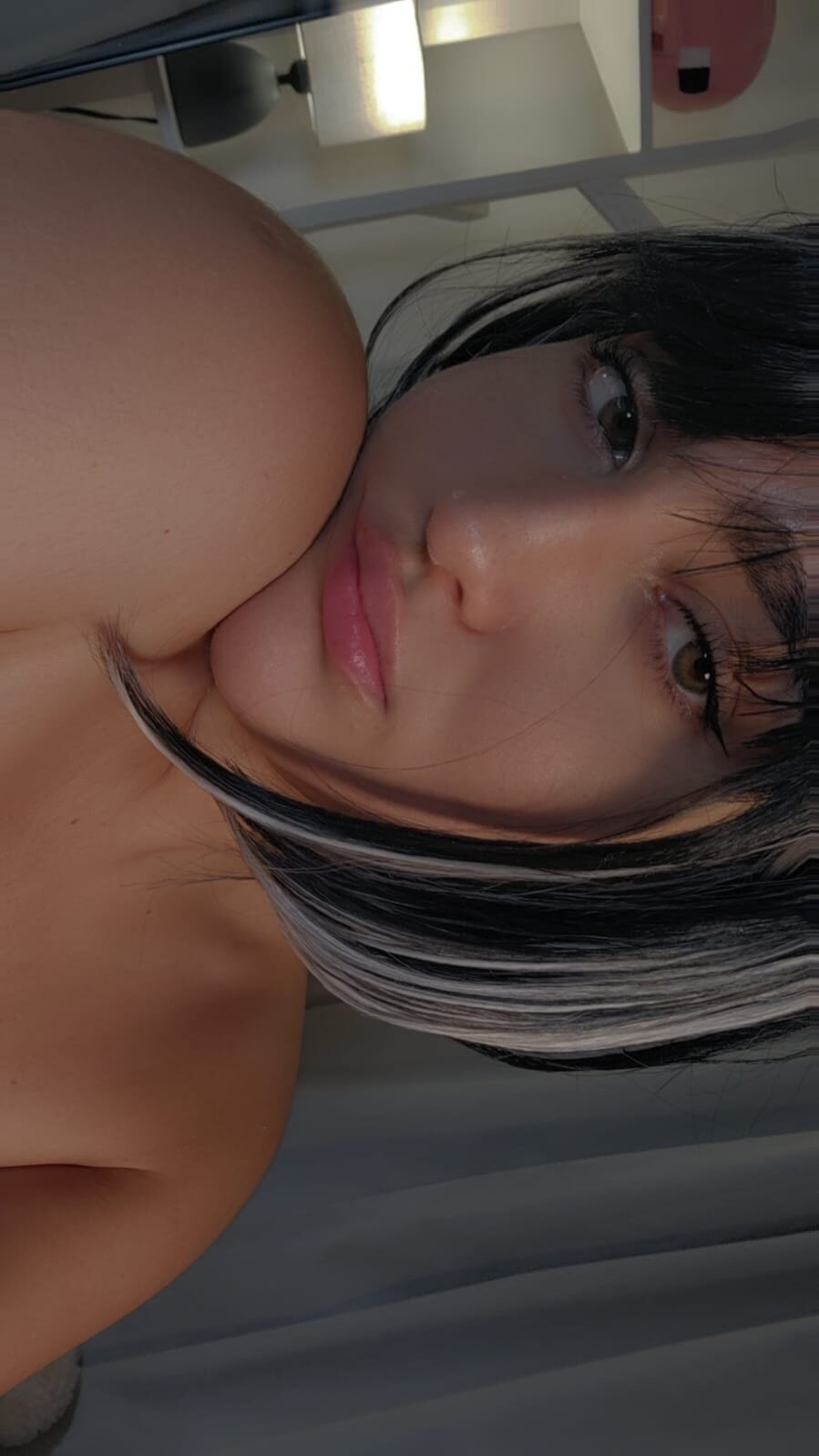 Do you think short hair looks good on me? 😉