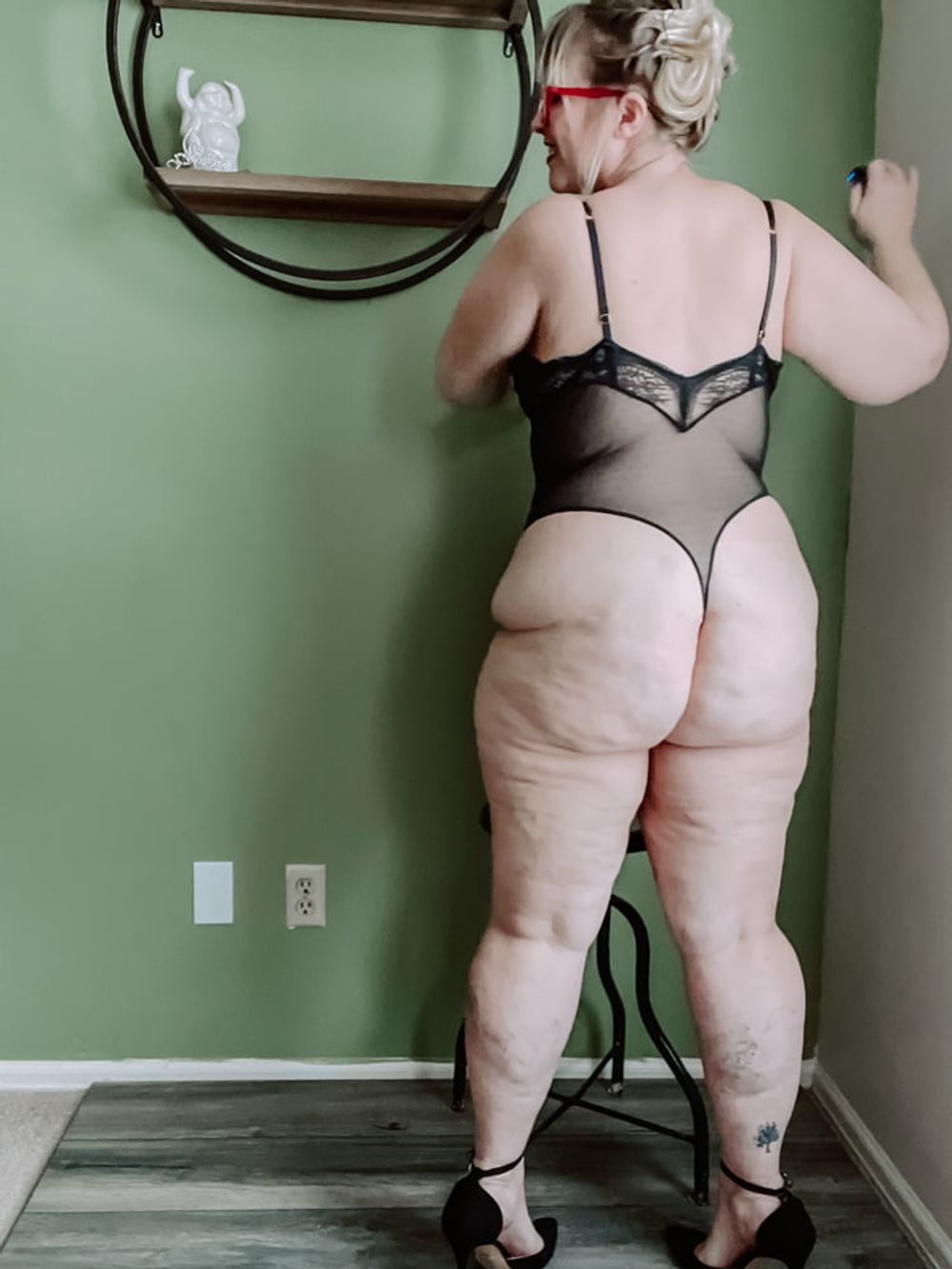 BBW Alice in heels fat ass #2