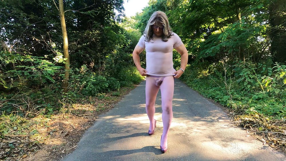 Crossdresser Kellycd in lilac dress and seamless pantyhose 