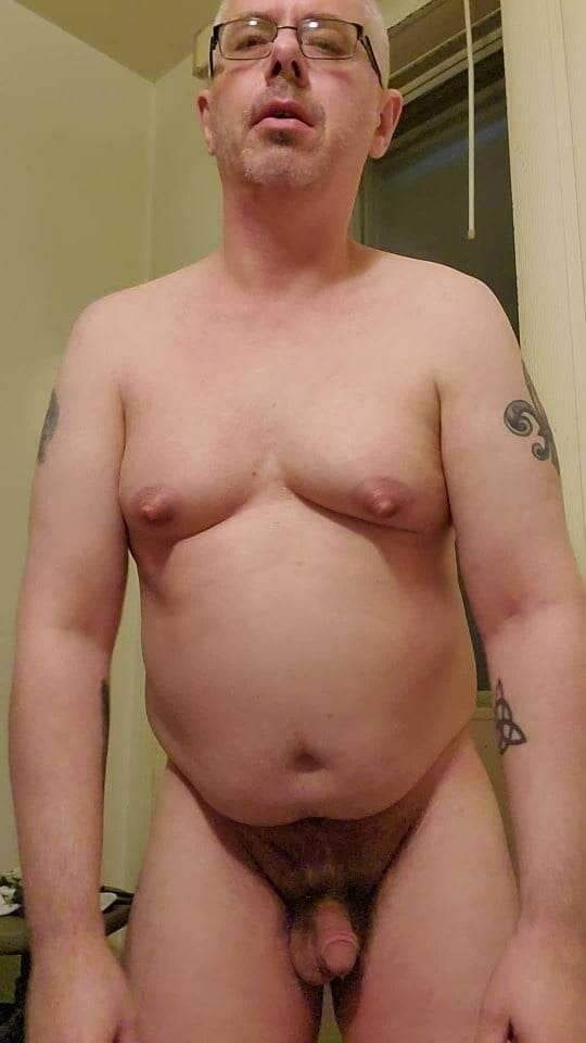 UGLY FAGGOT FOR HUMILIATION!!!