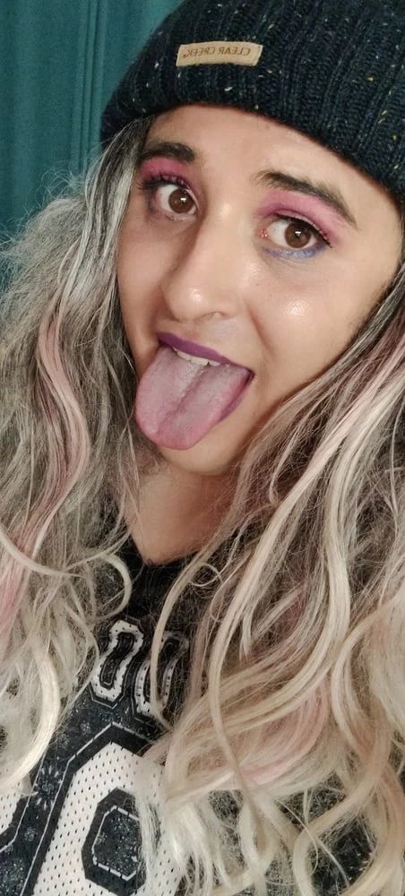 Sissy Samantha Brookes  #27