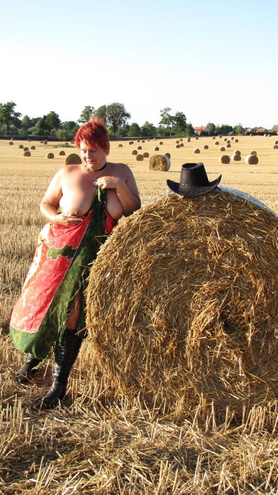 Anna naked on straw bales ... #27
