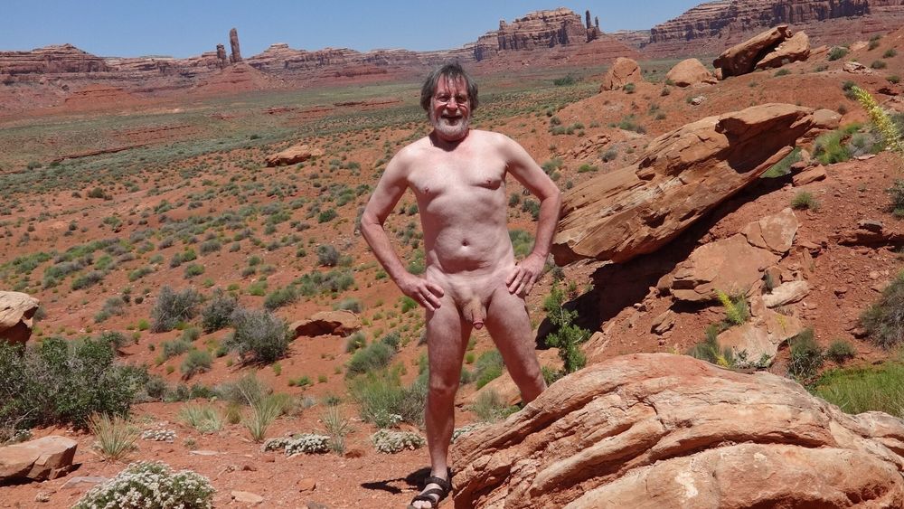 Naked Hiking 2023 #10