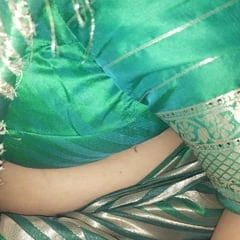 Me in Green Saari