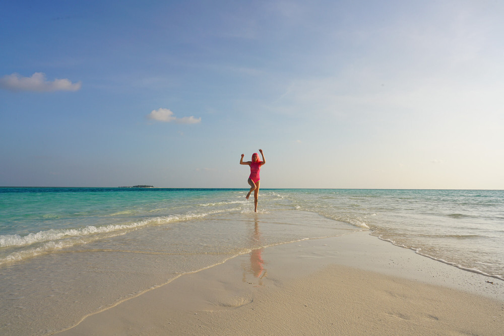 Vicky on the beach #44