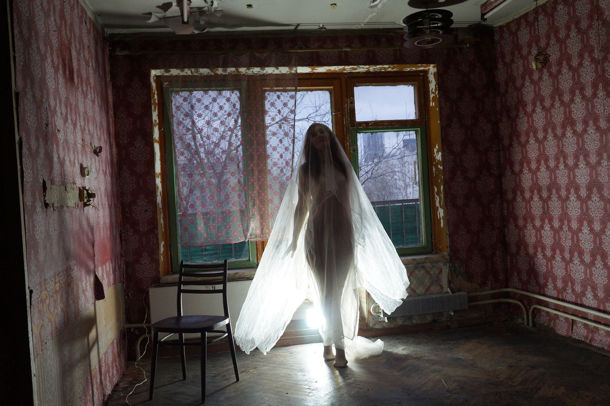 Ghost in a-maj in abandoned House #13