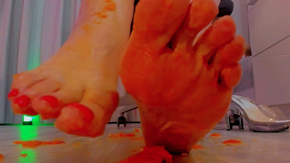 Feet in oranges #13