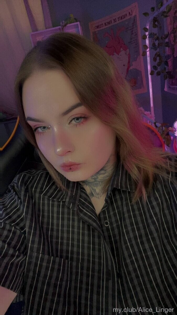 Alice Free Photos #9