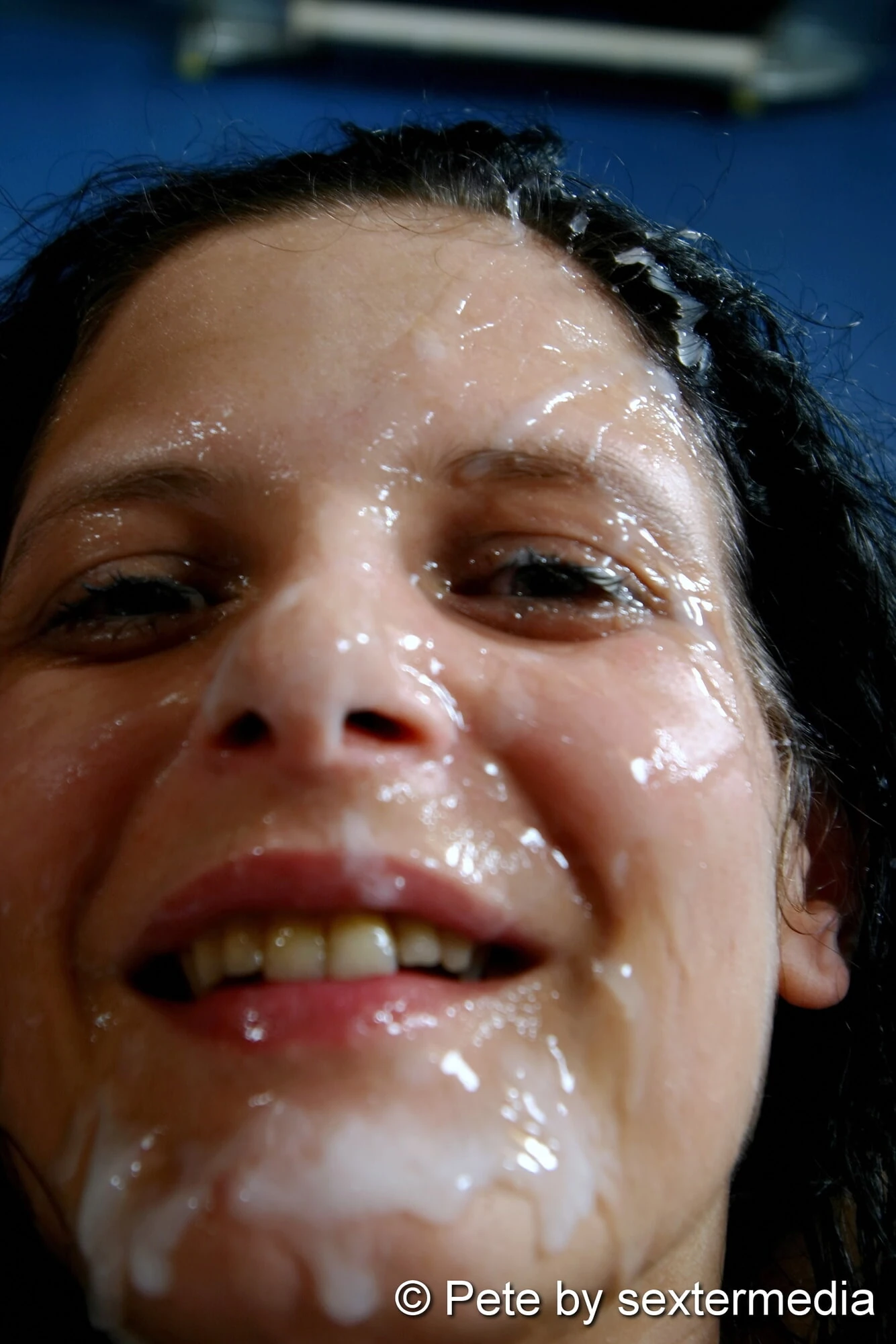 Brunette milf and her perfect gangbang blowjob #48