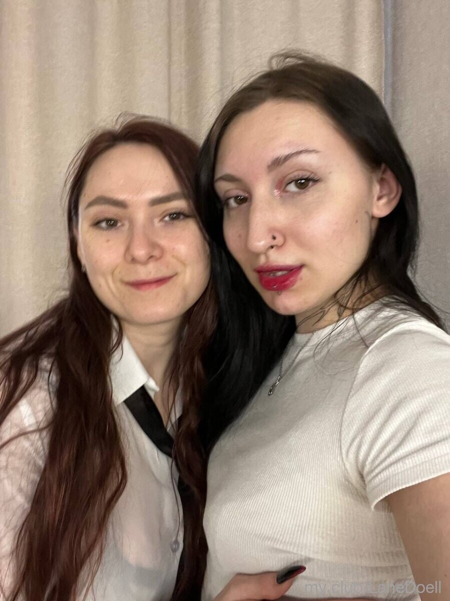 Hild ​​and ​​Blair Free Photos #23