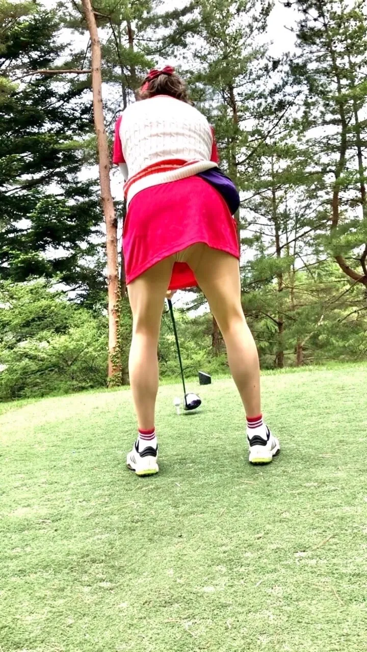 Let’s play golf with me