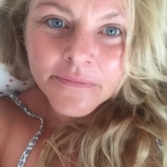 British Mature Kitty Queen and her Blue Eyes, chubby MILF