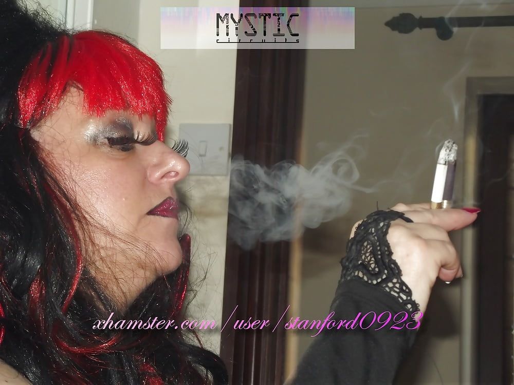 SMOKING MYSTIC #4