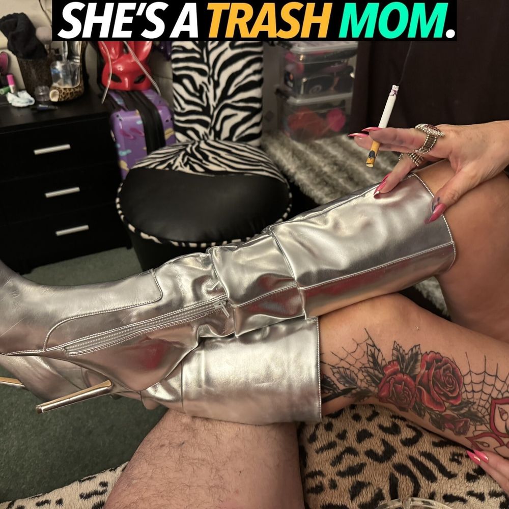 SHIRLEY TRASH MOM #7