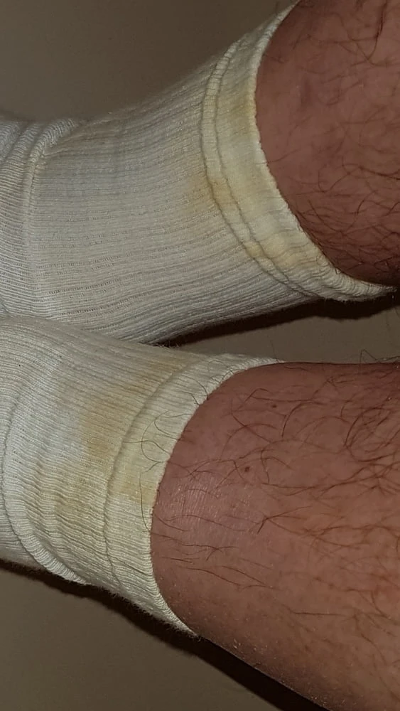 My white Socks - Pee #6
