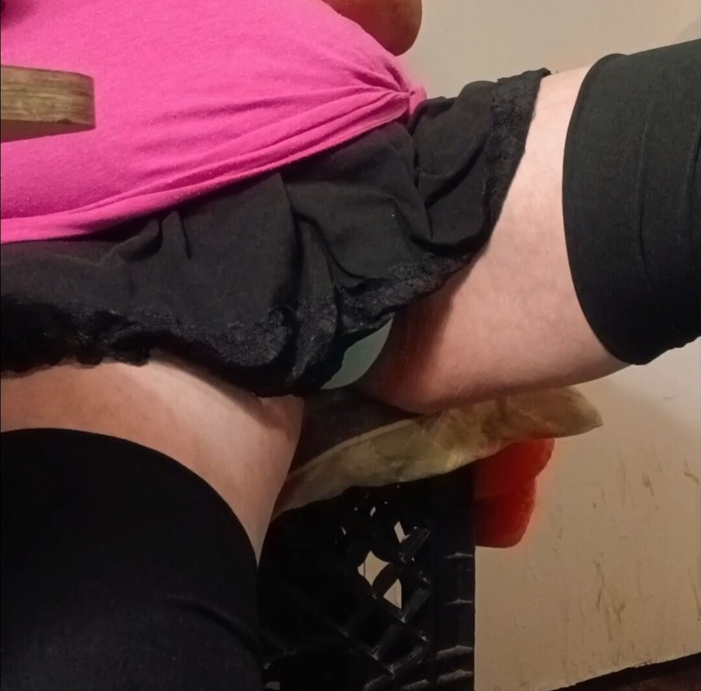 Secret pix from under the table  #17