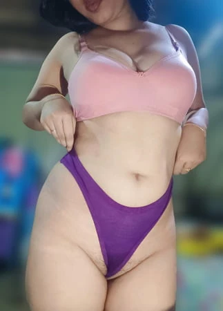 Busty Varshu in Thong
