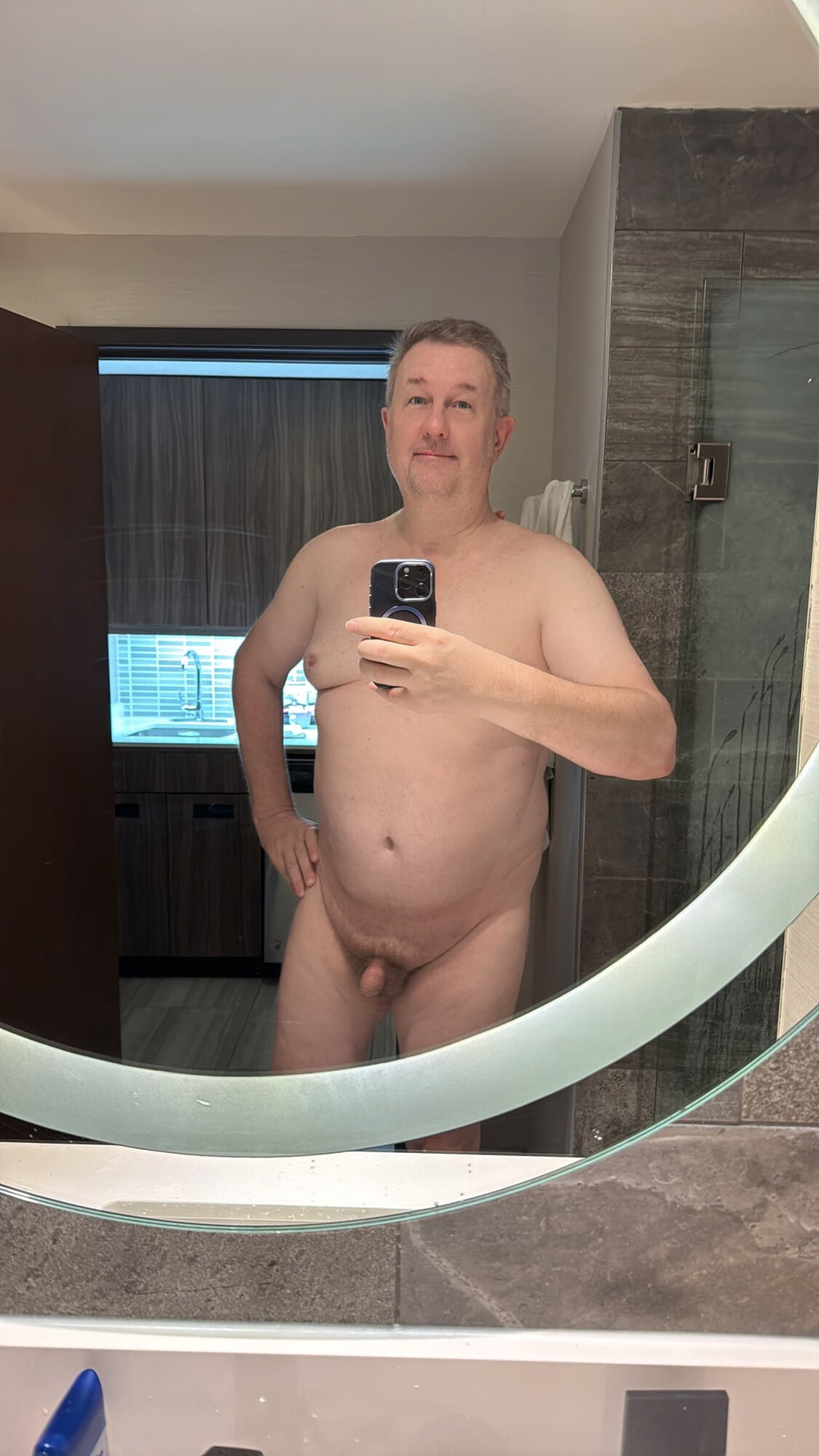 Naked daddy in the mirrir #12