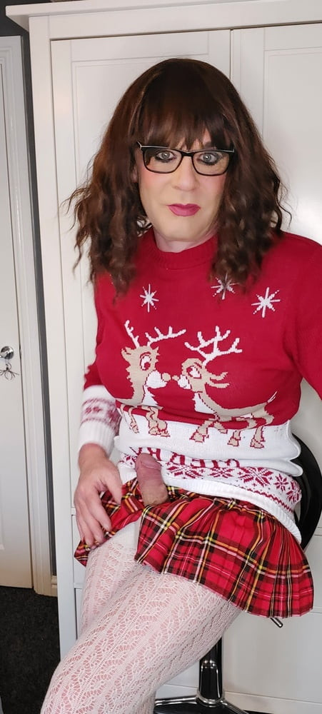 crossdressing juniper beri xmas #13