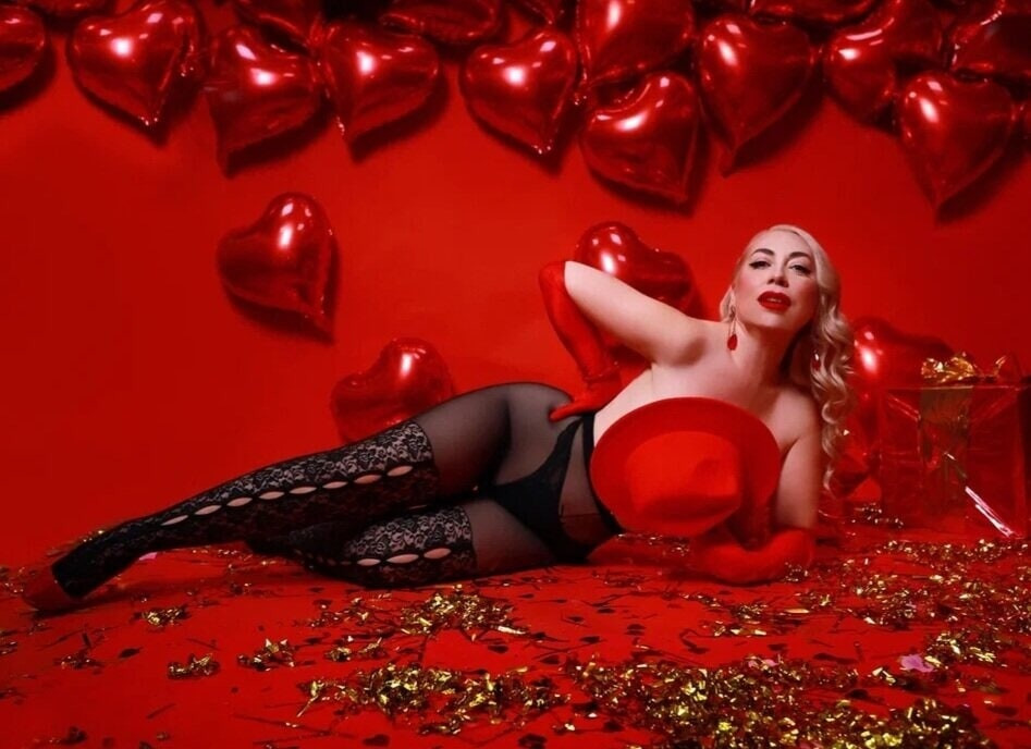 HotJanet Free Photos #7