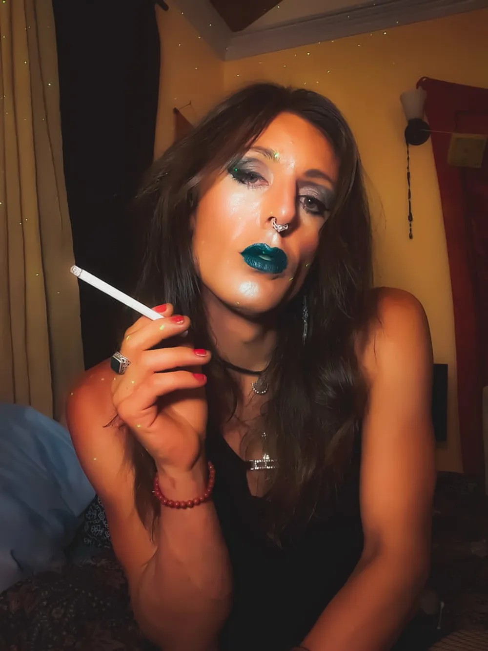 Sexy TS smoking fetish. Femme VS120 menthols #2