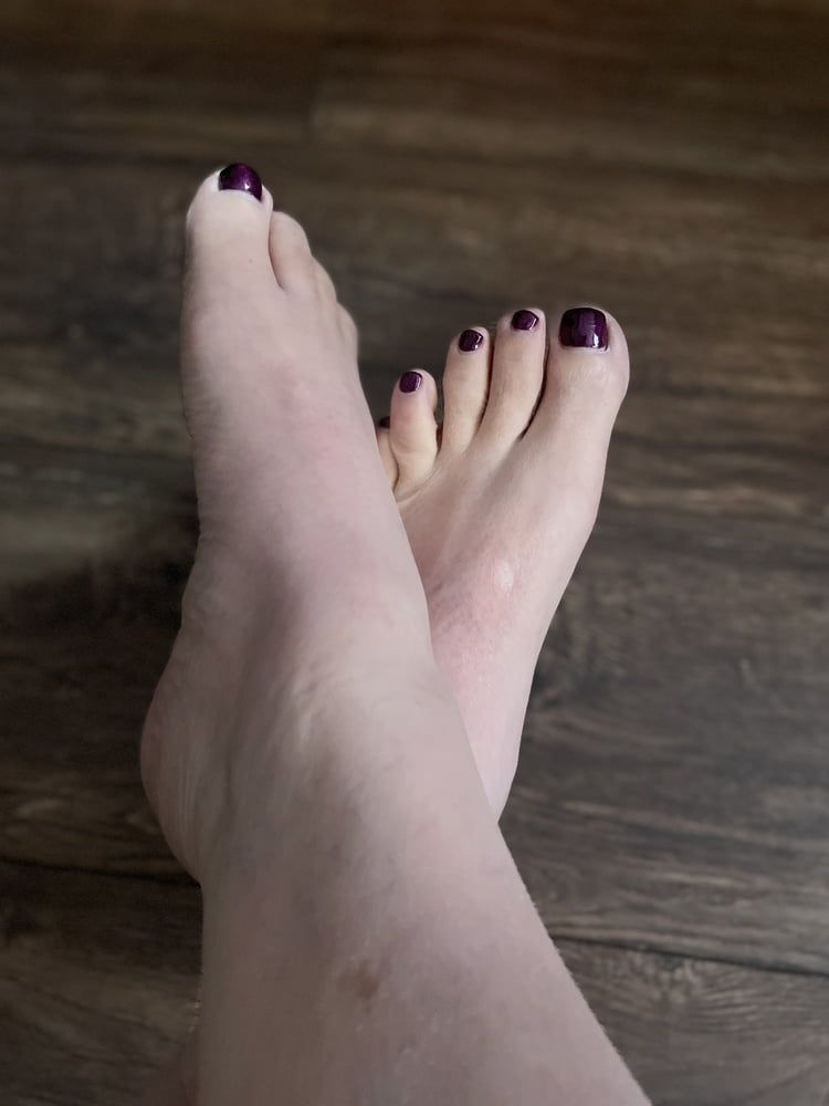 foot fetish pics #2