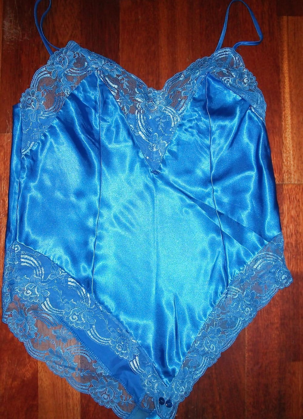 Misc satin. PM me if interested #4