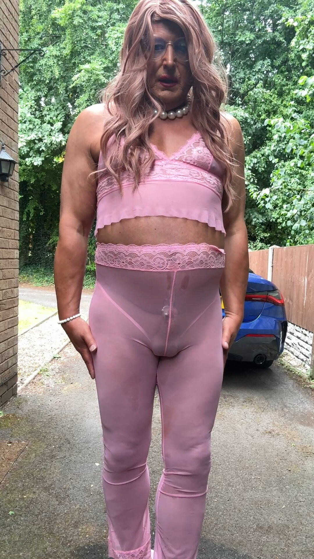Sexy Crossdresser kellycd2022 in pink outfit and heels 