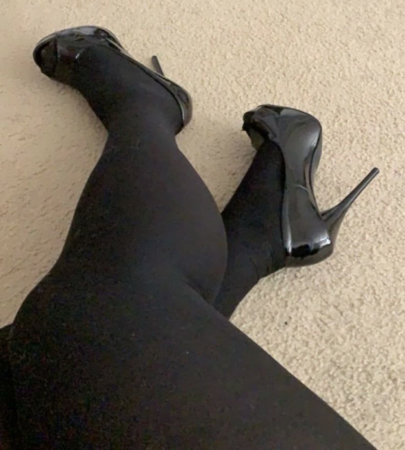 My fuck me heels.... love to be penetrated while wearing :) #9