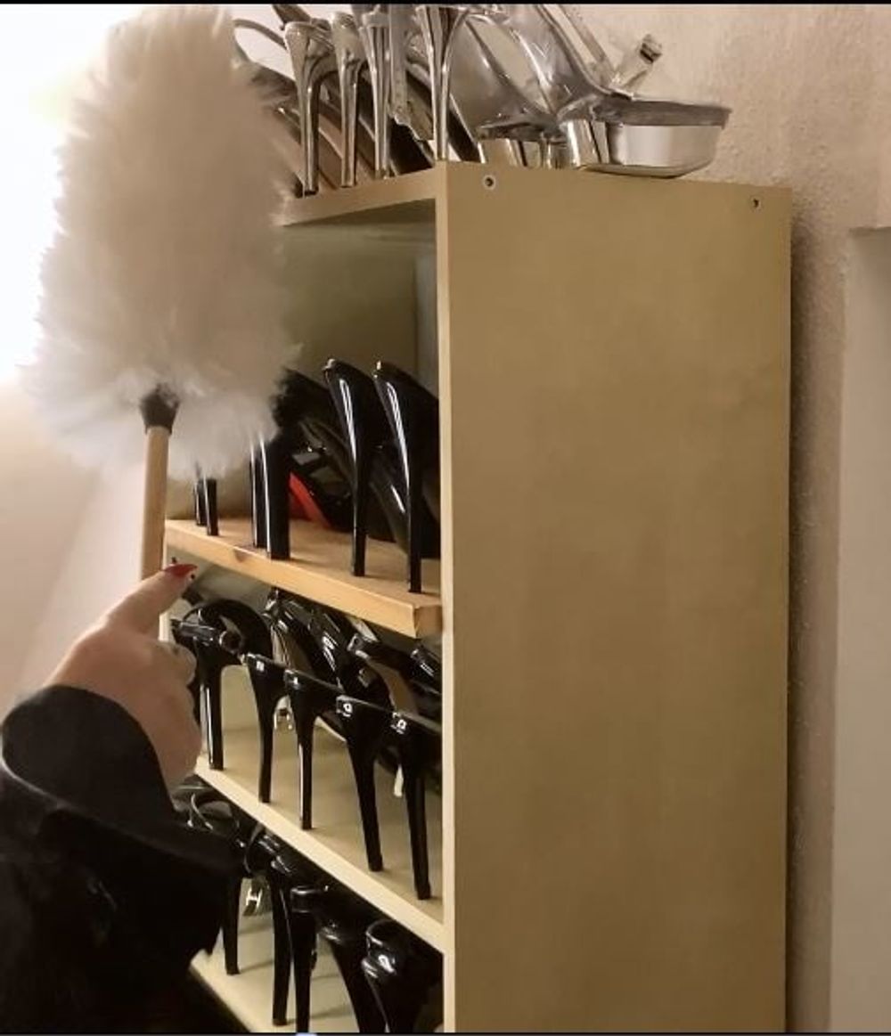 Latex Fetish Housework #14