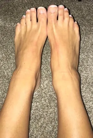 some feet pics for all you foot guys out there         