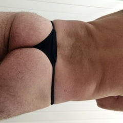 I MEASURE THONGS