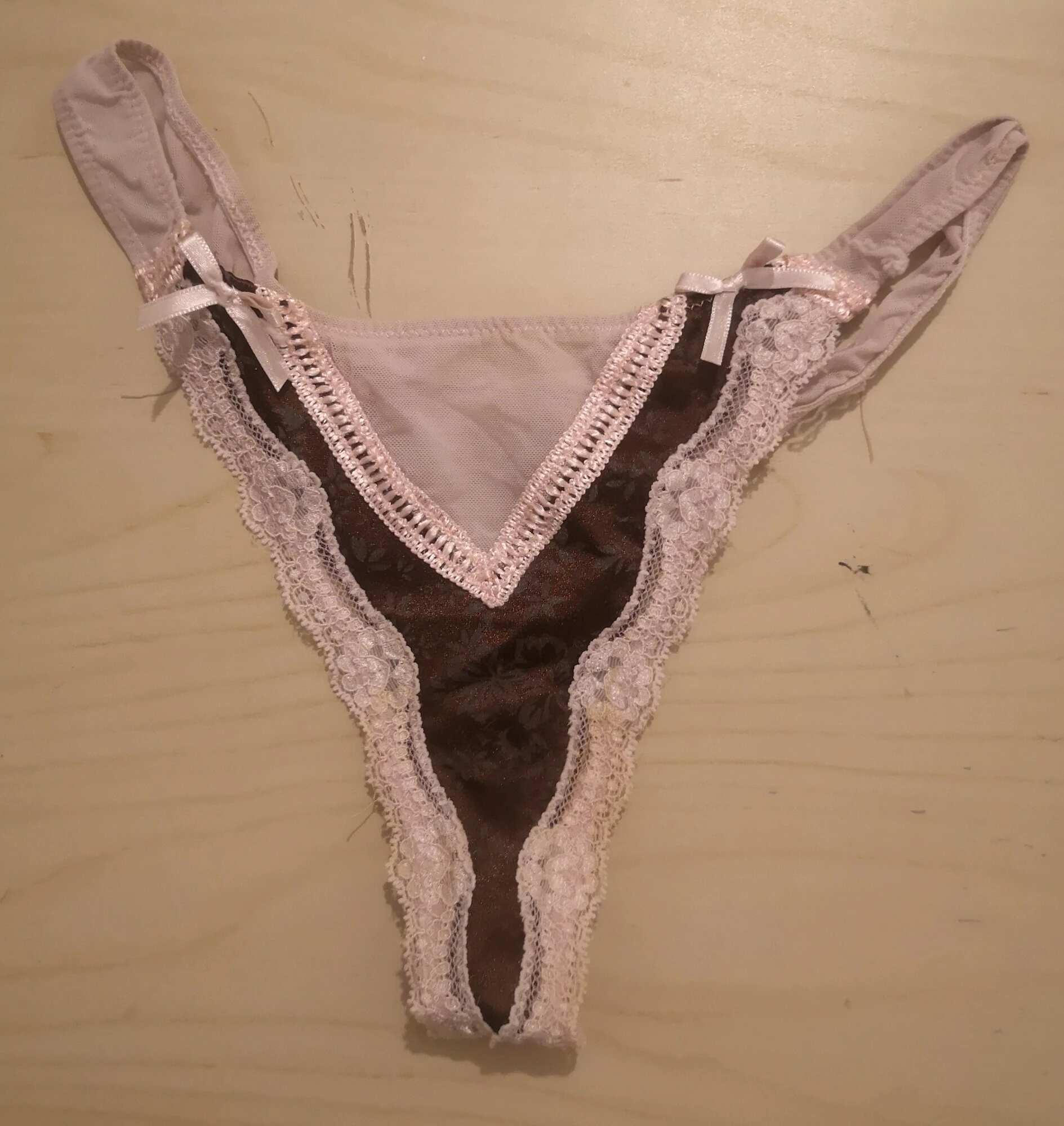 Je peux porter ma lingerie pour vous et vous l'envoyer